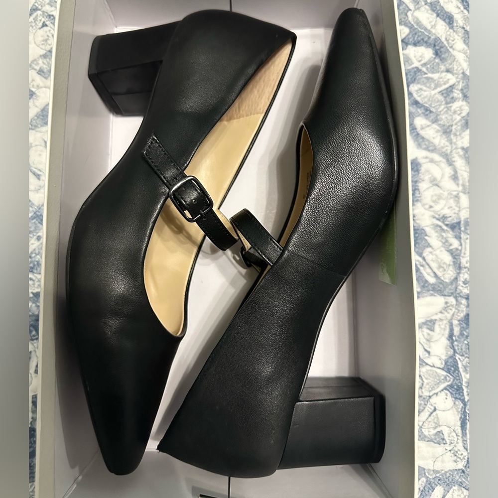 Size 9 Alex Marie high heels